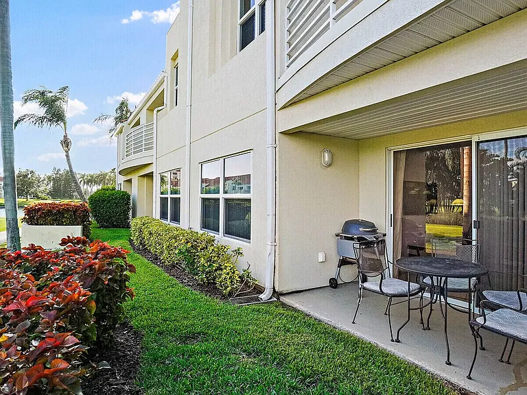 6131 Bahia Del Mar Blvd #140 — Photo 12