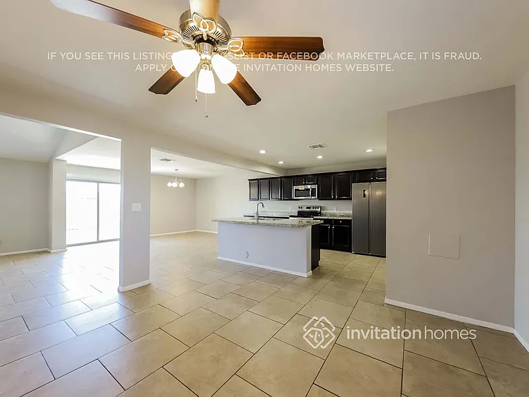 9709 N 57th Ave — Photo 4
