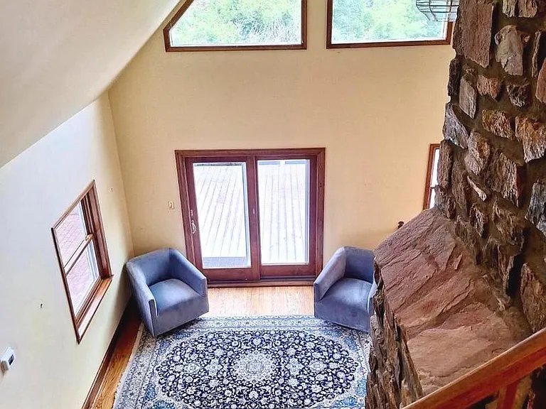 9078 Knoll Run Ln — Photo 33
