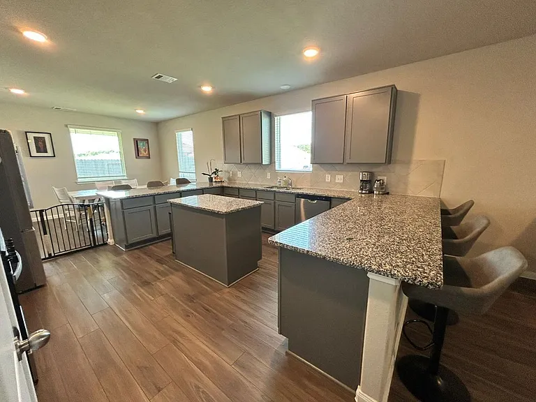2547 Steelhead Dr — Photo 9