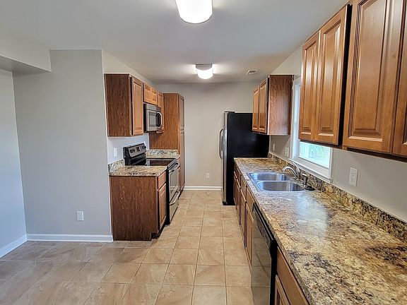 5th image of 5200 River Oaks Ct