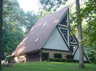 315 Mount Airy Rd, Lewisberry, PA 17339