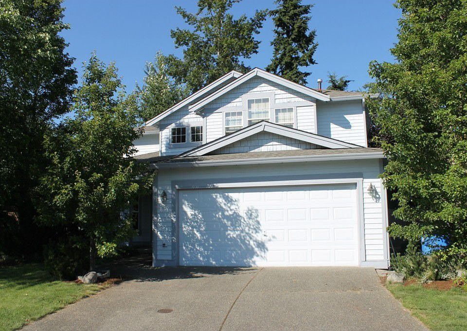 1st image of 17810 90th Ave E