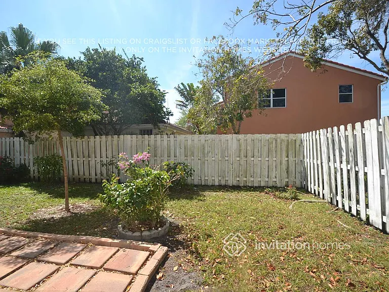 15270 SW 46th Ct — Photo 13