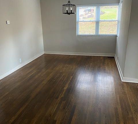 3rd image of 4508 Barbara Dr