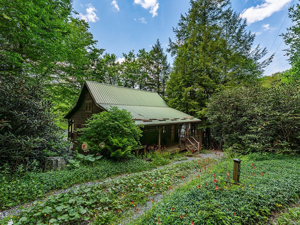 1st image of 170 Ripshin Lake Rd