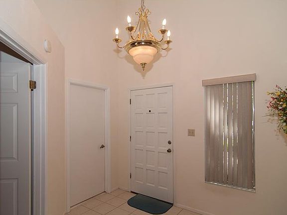 4th image of 328 Buttonwood Dr