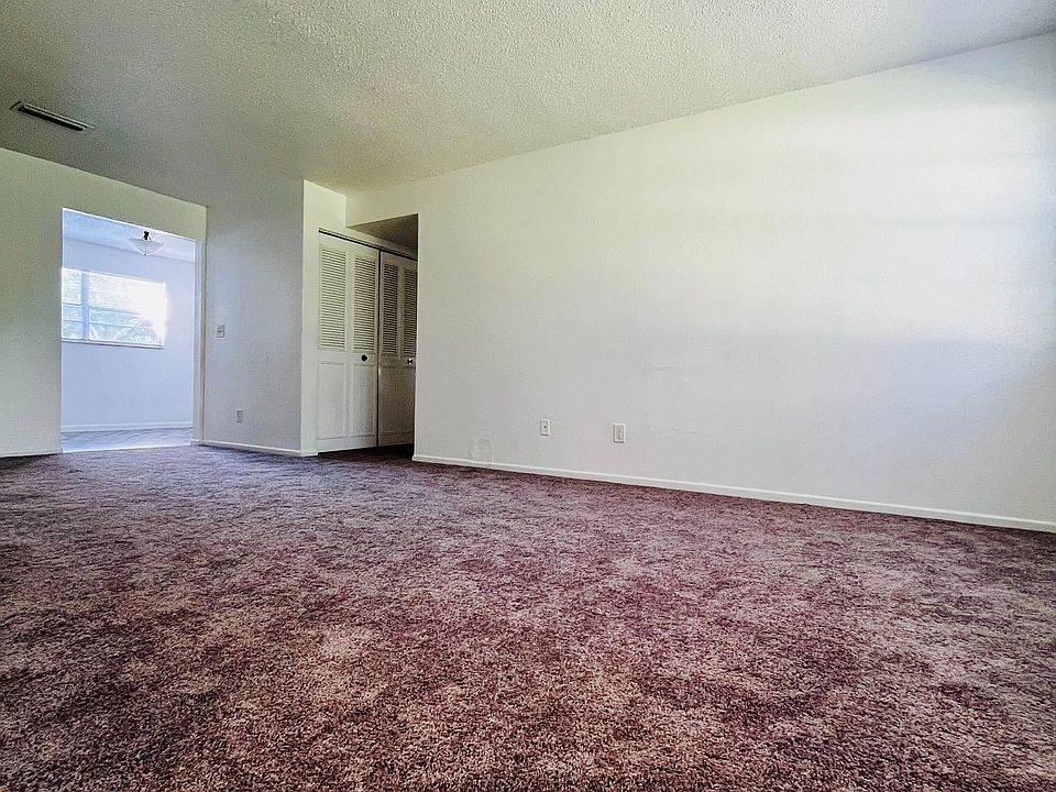 1st image of 450 Tomoka Ave APT 209