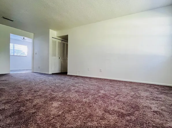 450 Tomoka Ave APT 209, Ormond Beach, FL 32174