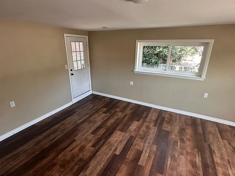 2152 Rexford Dr — Photo 26