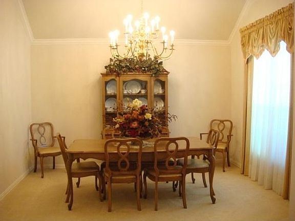 3rd image of 2525 Breanna Way