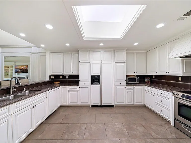38615 Palm Valley Dr — Photo 18
