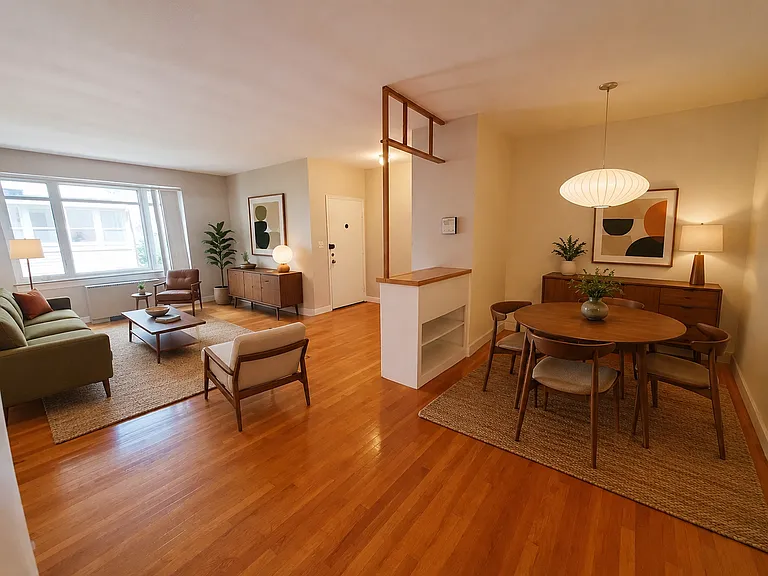 573 Washington St #21 — Photo 1