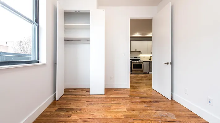 Rented by Nooklyn NYC LLC | media 57