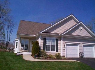 16 Carlson Ridge Ct, New Milford, CT 06776