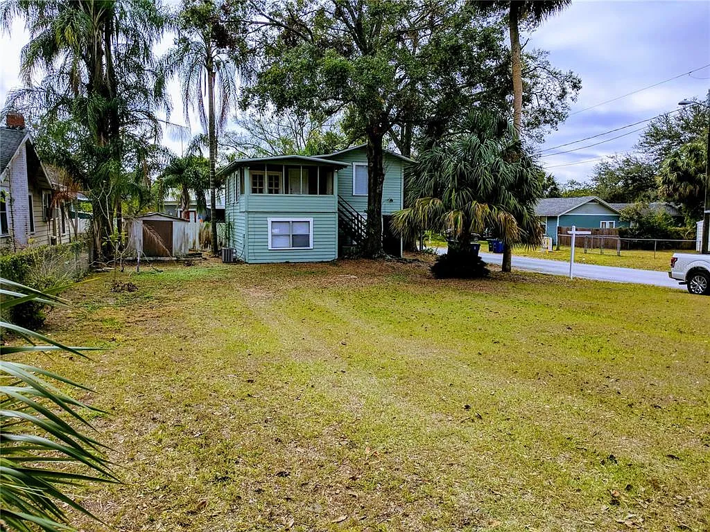 2 bed, 1.0 bath, 610 sqft, $1,565 — Photo 3