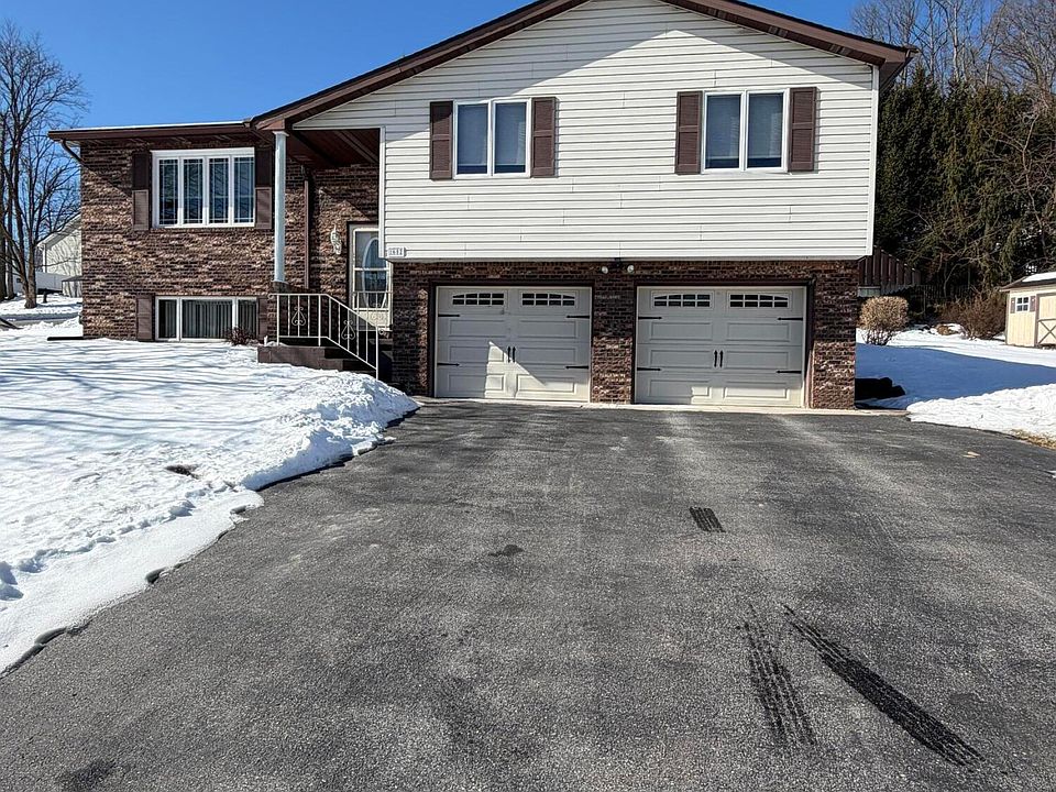 1st image of 1652 Saint Francis Ln