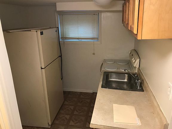 Clean, Functional Kitchen