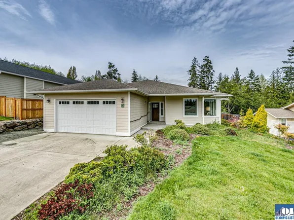 1317 Morning Ct, Port Angeles, WA 98362