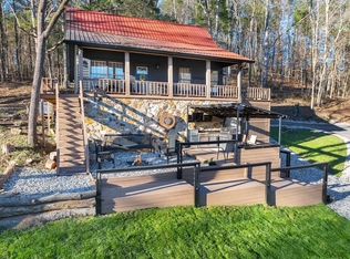 1956 Vanzant Bend Rd, Belvidere, TN 37306