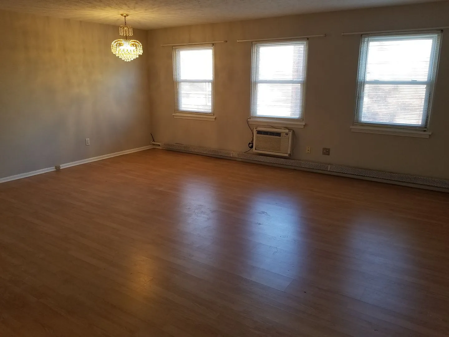 13789 Cedar Rd. Unit 300 — Photo 4