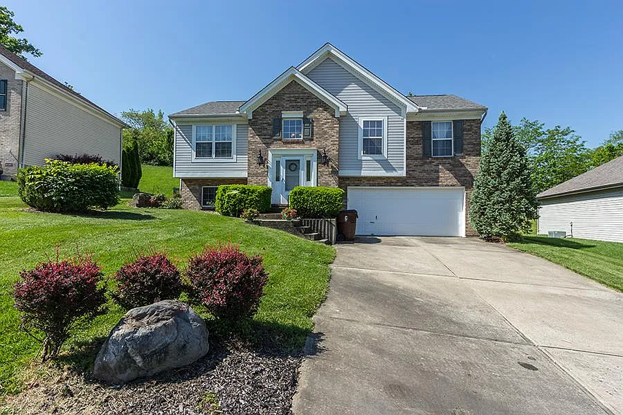 2183 Gribble Dr photo 1