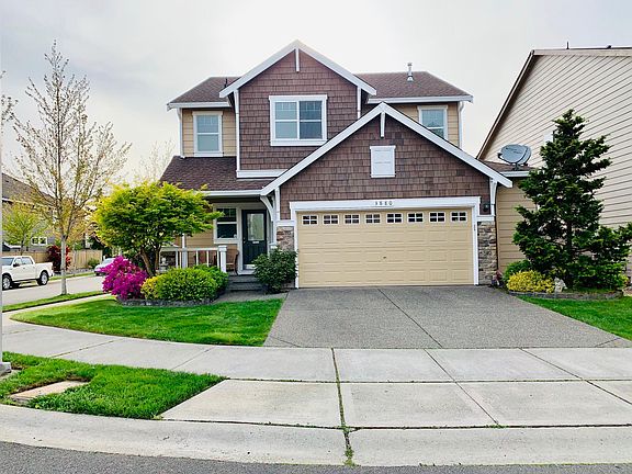 3rd image of 3880 62nd Ave E