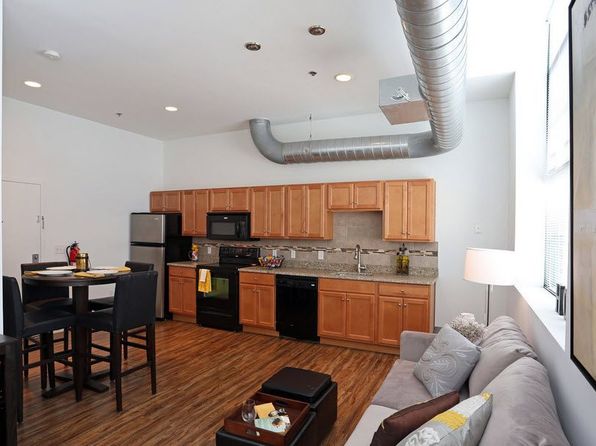 200 S Line St UNIT 124