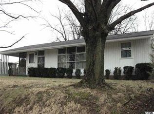 564 Walnut Rd, Steelton, PA 17113