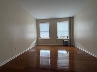 16403 89th Ave APT 2E, Jamaica, NY 11432