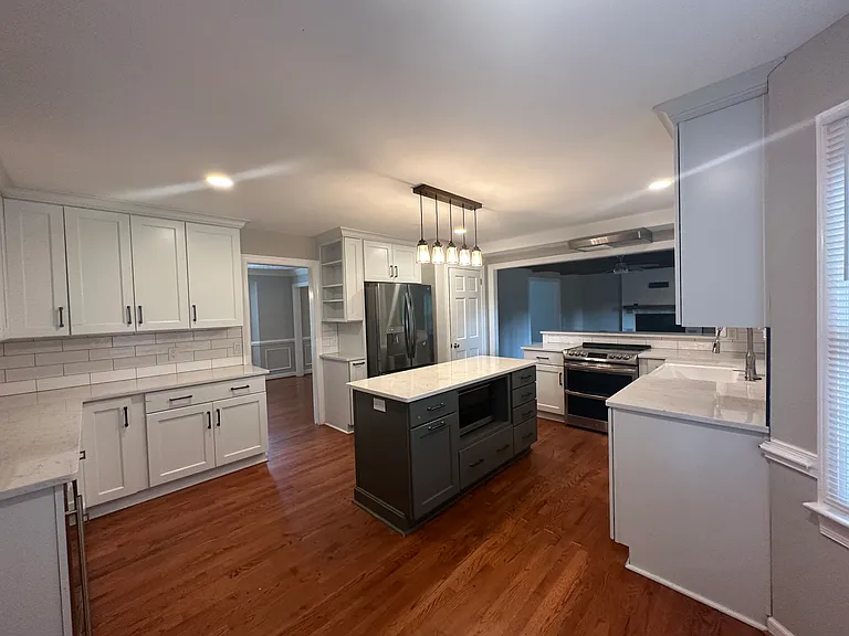 608 Hearndon Ct — Photo 10