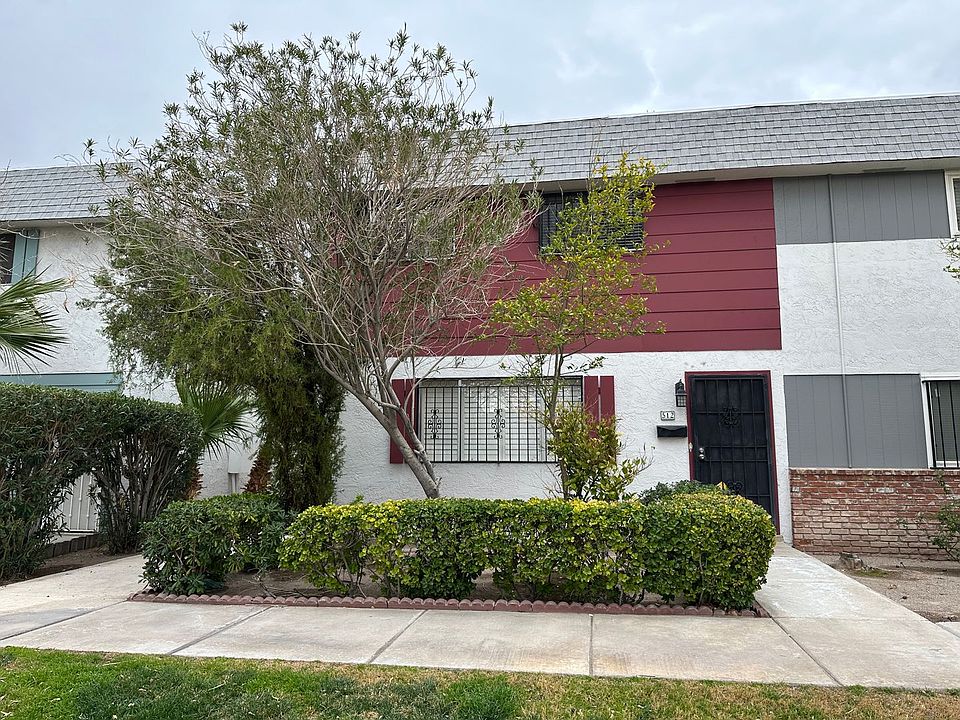 1st image of 512 Greenbriar Townhouse Way