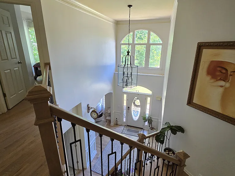 1210 Beacon Hill Xing — Photo 29