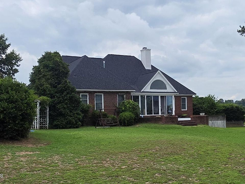 1st image of 4945 Burnett Road
