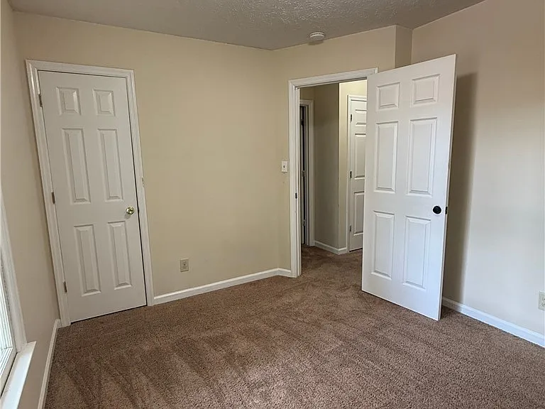 6731 Winchester St — Photo 3