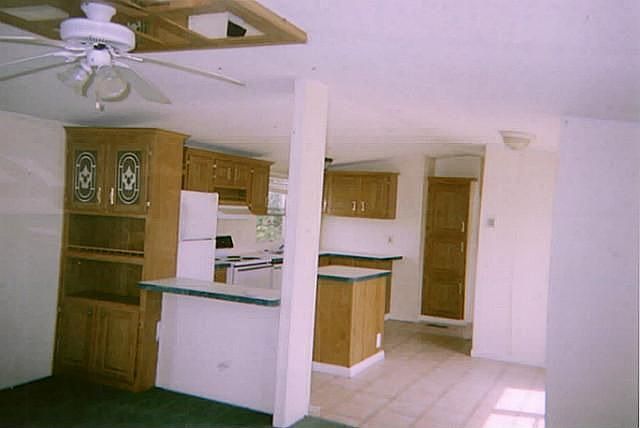 2nd image of 5009 County Road 915