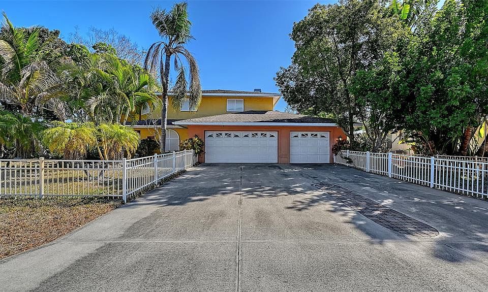 1st image of 2429 Whippoorwill Cir