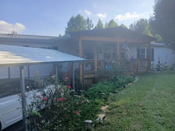 528 Hidden Pines Ct, Hiawassee, GA 30546