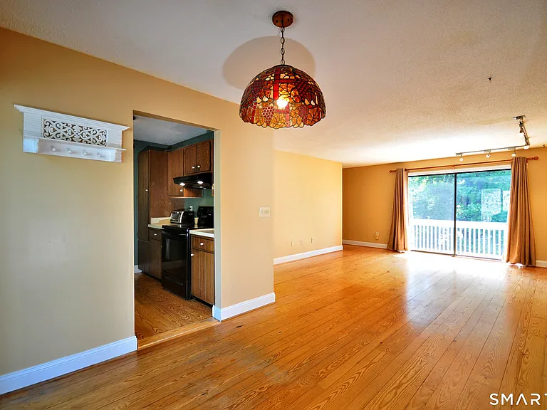 349 Allen Rd #10A — Photo 13