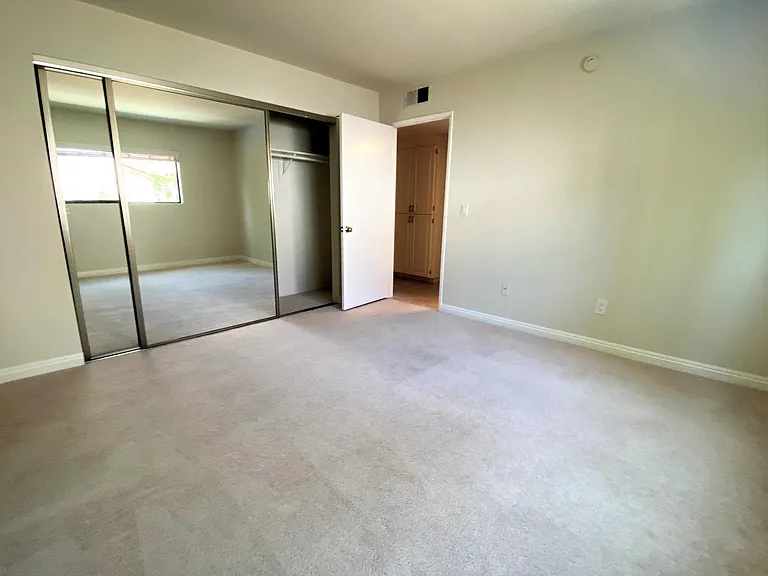 2250 S Beverly Glen Blvd #104 — Photo 7