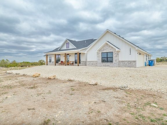 3rd image of 16940 Caballo Blanco Ln