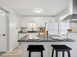 155 Paris Cir, Aurora, CO 80011