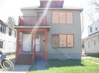 21669 Santa Clara, Detroit, MI 48219