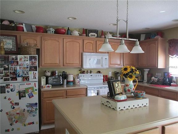 2nd image of 32117 Brookstone Dr