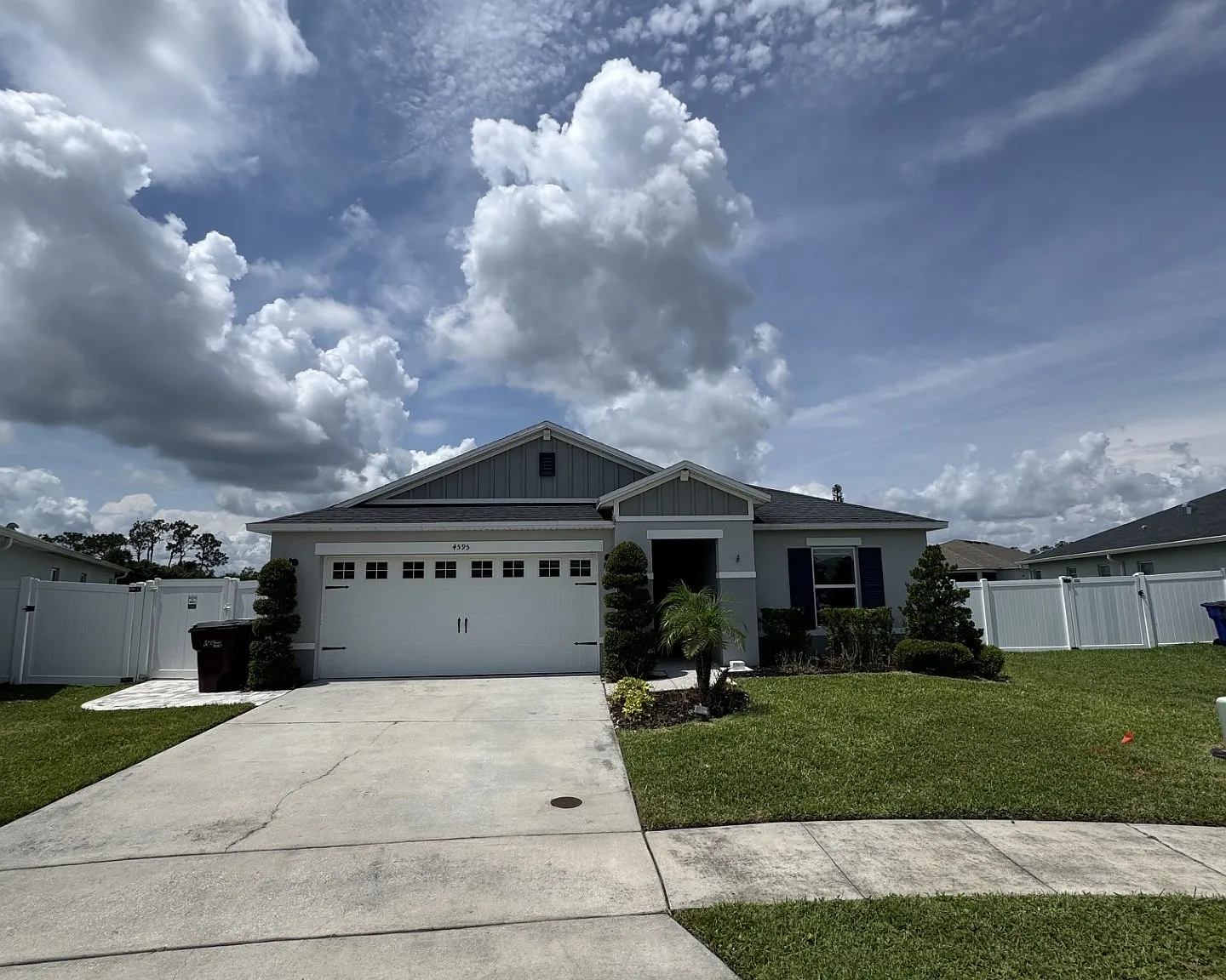 4 bed, 1716 sqft, $2,499 — Photo 1
