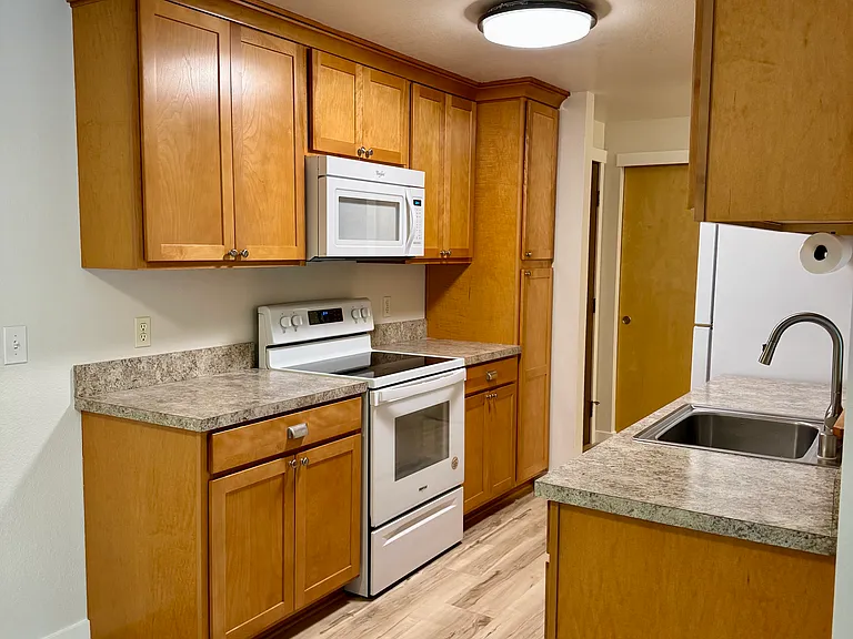 1251 Nevada St #15 — Photo 1