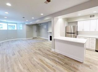 2455 Seminary, Chicago, IL 60614