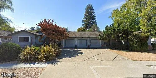 996 Goodwin Ave #996 Photo 1