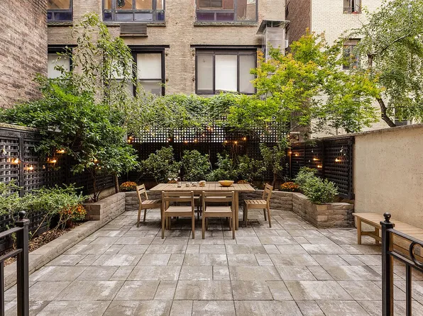 236 W 24th St Unit Garden, New York, NY 10011