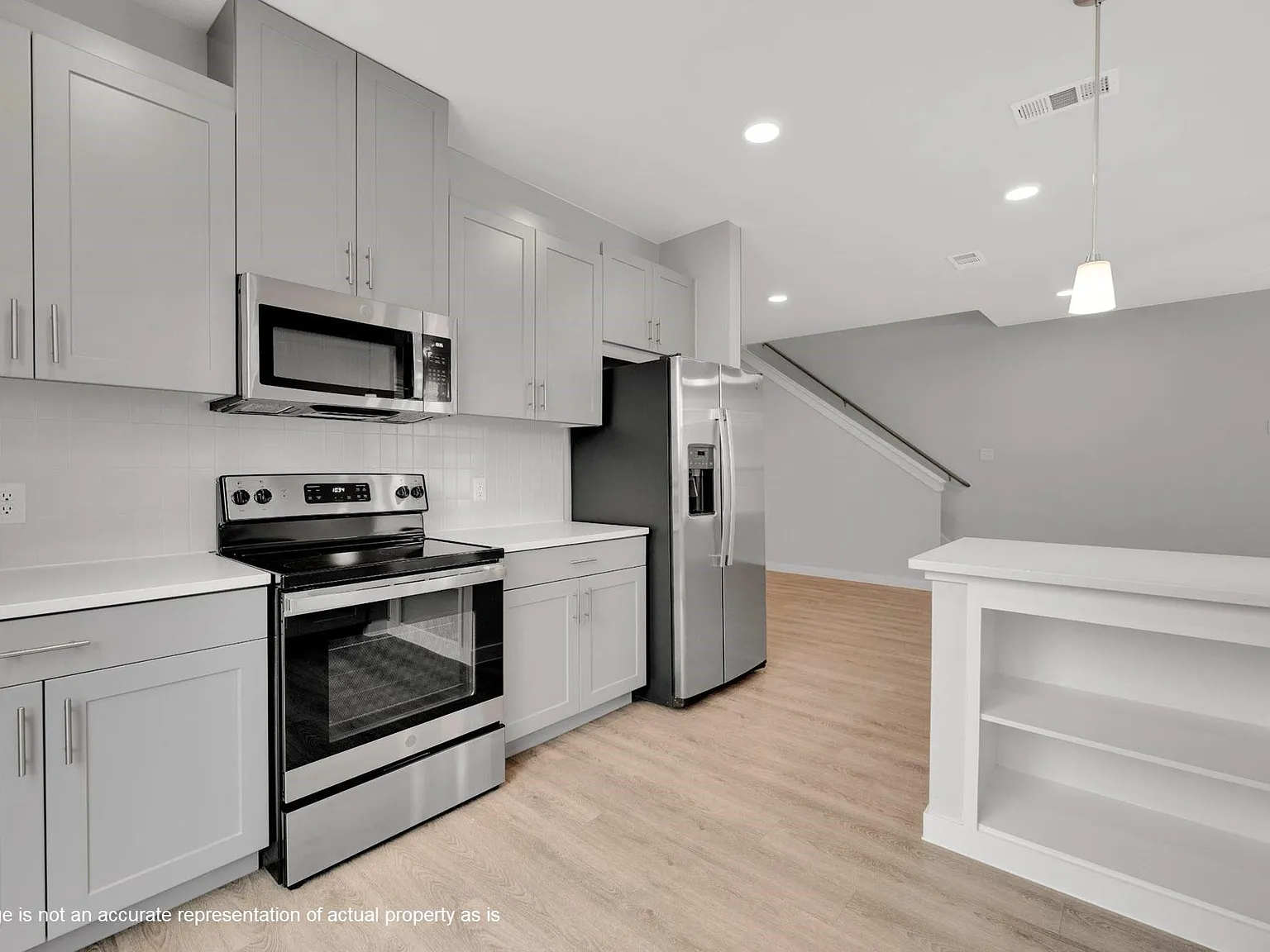 2 bed, 2.0 bath, 994 sqft, $1,975 — Photo 3